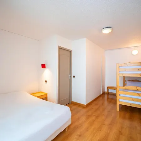 Azureva Les Menuires Apart Otel