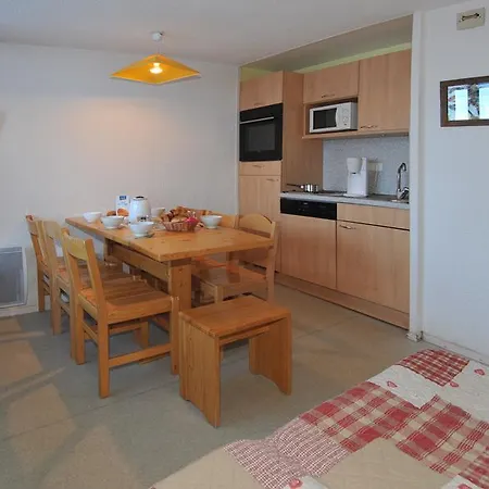 Azureva Les Menuires Apartmanhotel 2*